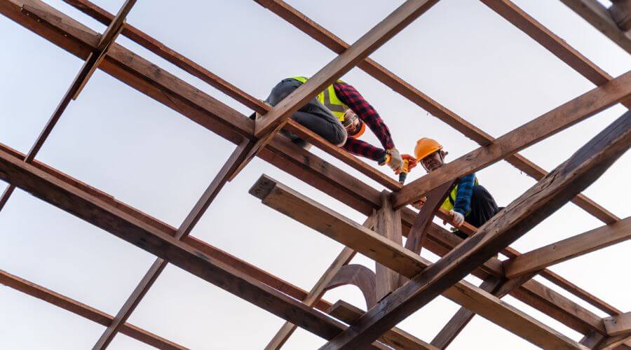 Professional gutter cleaning services in Elizabethtown, NC